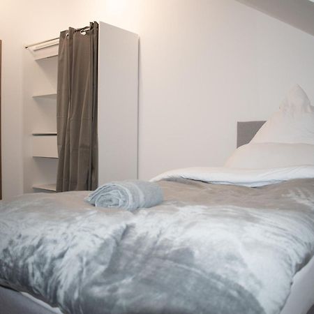 Apartamento Unique Flat Düsseldorf Habitación foto